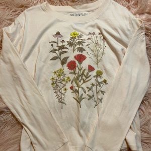 Fifth Sun long sleeve light pink T-shirt size m